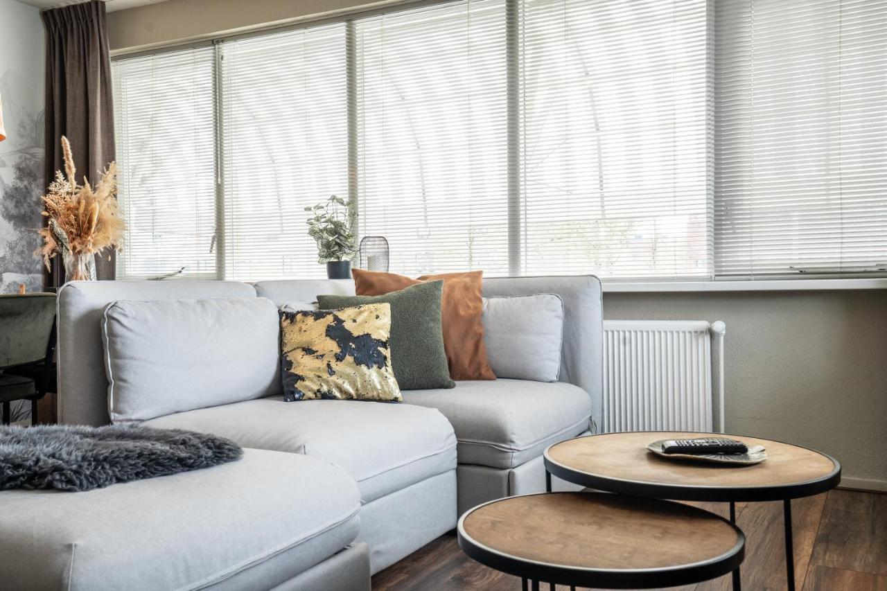 The Lion King - 6 Person Linked Apartment With Roof Terrace Groningen Exterior photo